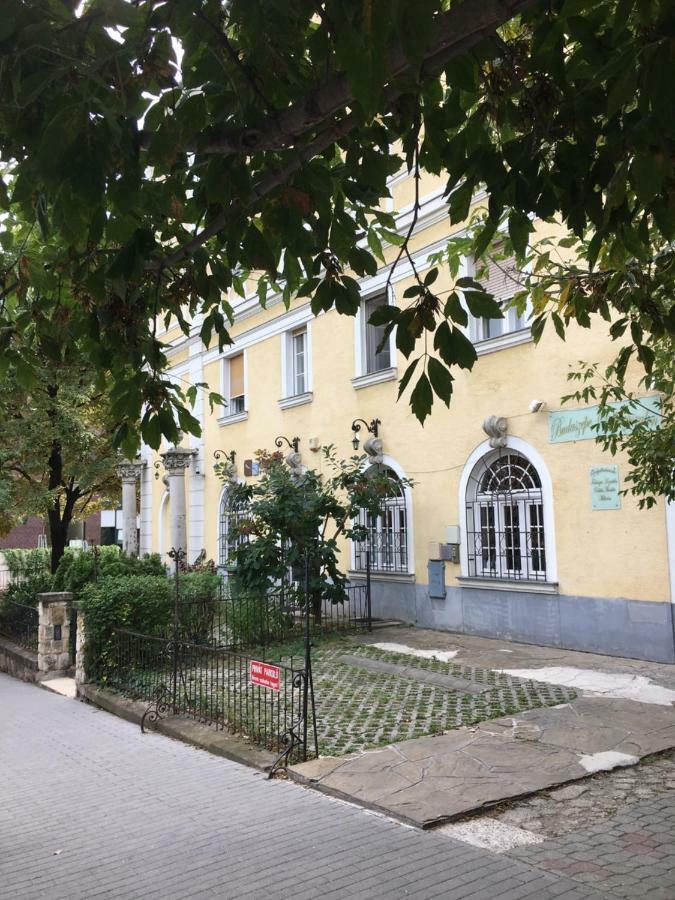 Romantic Studio In Budapest 12Th District Close To Mom Park Apartman Kültér fotó